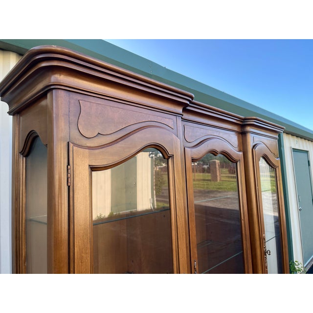 1980s Century Furniture French Country Illuminated China Cabinet For Sale - Image 12 of 12