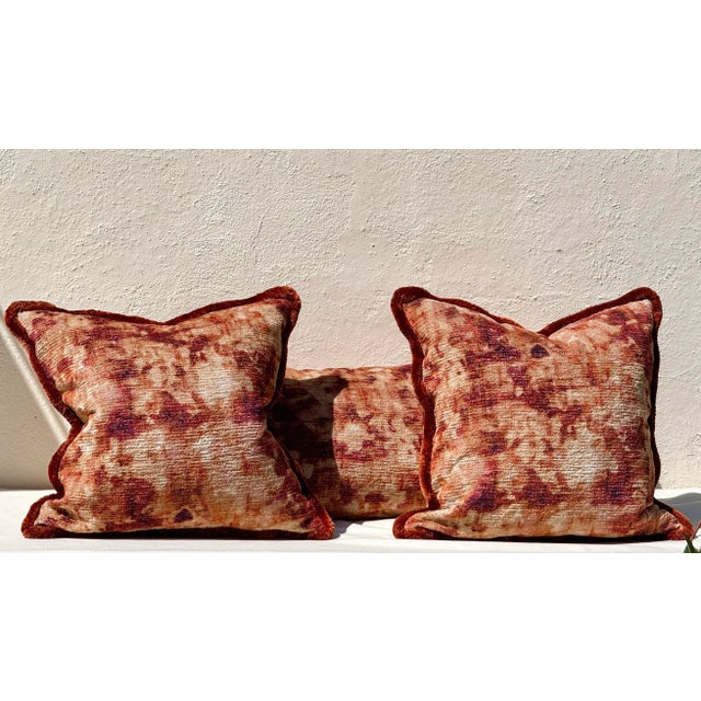 Bespoke Accent Pillow: Sumptuous Orange/Terracotta “Tie- Dyed” Slub Boucle Velvet Xlong Pillow W/Silk Triple Ply Moss Fringe/ 50/50 Down All New For Sale - Image 12 of 12