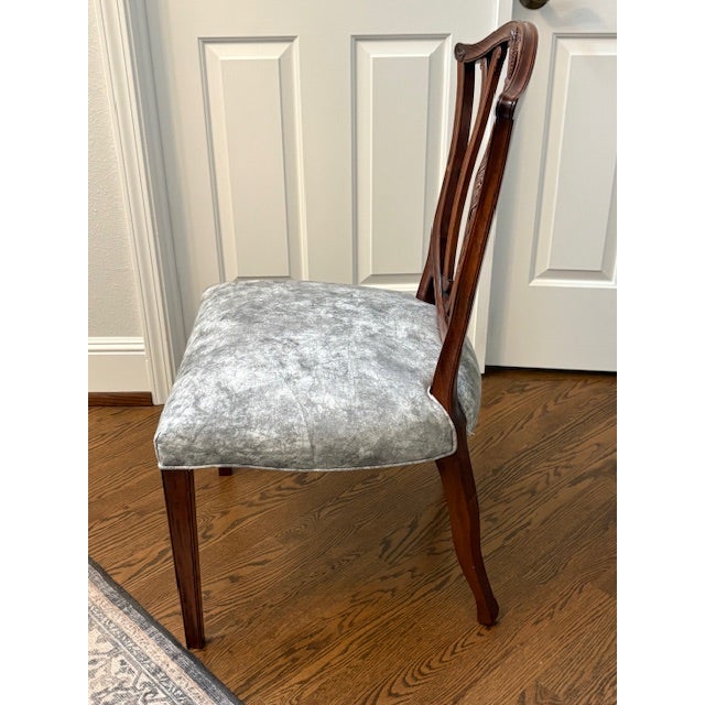 Wood 1980s George Hepplewhite Inspired Rosewood Dining Room Side Chairs For Sale - Image 7 of 10