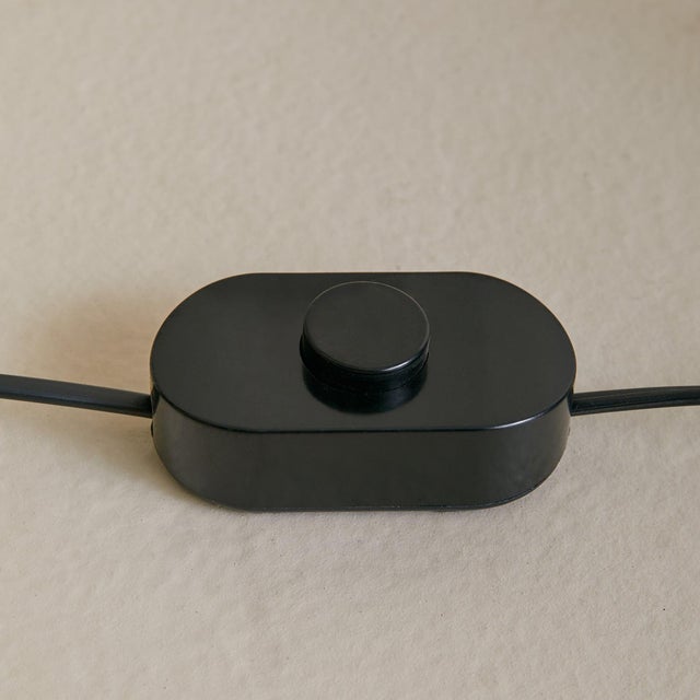 Metal 1950s French Brutalist Chain-Link Floor Lamp in Manner of Jean-Pierre Ryckaert For Sale - Image 7 of 8