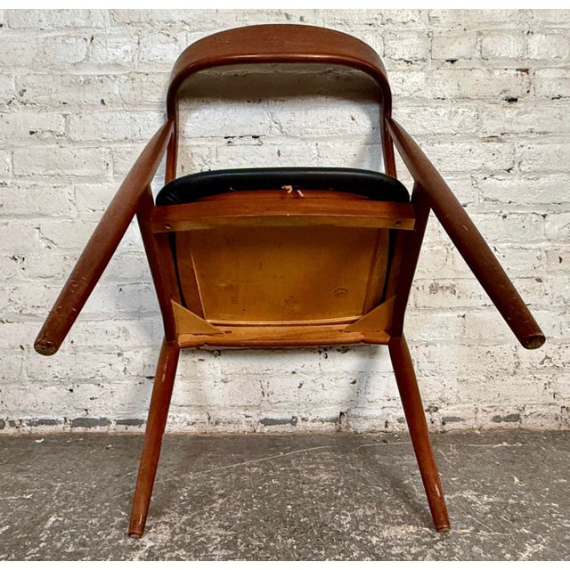 Mid 20th Century Four Danish Teak and Leather Chairs Designed by Johannes Andersen For Sale - Image 11 of 11
