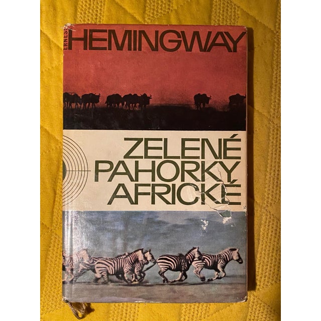 Red 1960s Ernest Hemingway’s Green Hills of Africa in Czech For Sale - Image 8 of 8