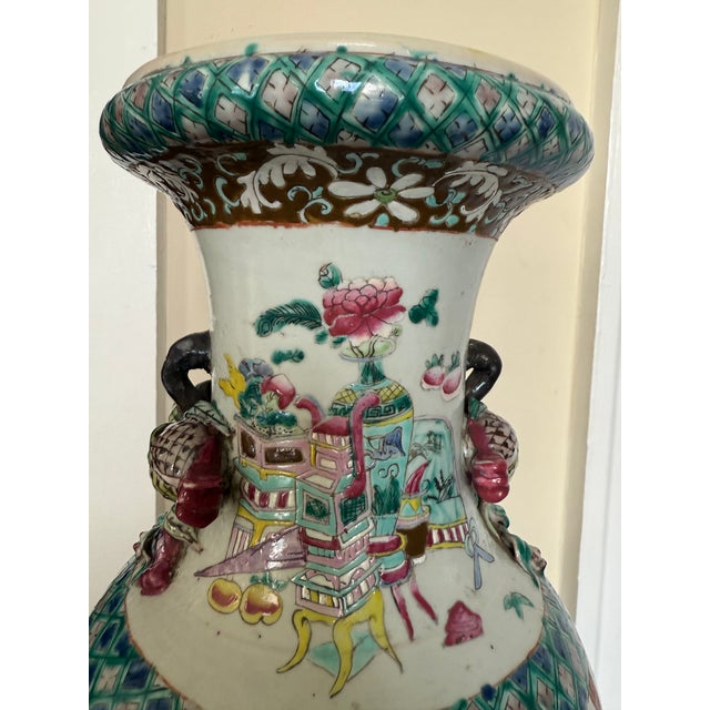 Large 19th Century Famille Rose Chinese Porcelain Urn For Sale - Image 4 of 8