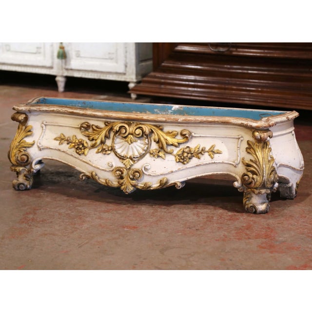 Early 19th Century French Louis XV Carved Painted & Gilt Bombe Floor Jardinière For Sale - Image 13 of 13