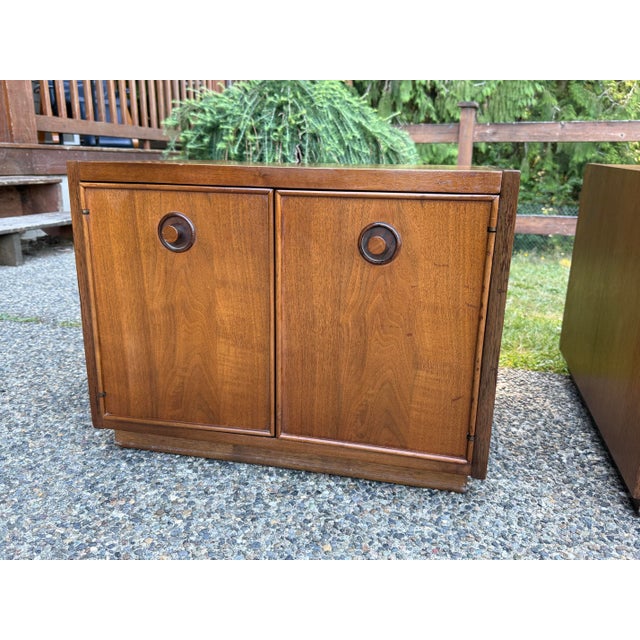 Copper Mid Century Modern Vintage Walnut Nightstands -End Tables, 2 Pieces For Sale - Image 8 of 12