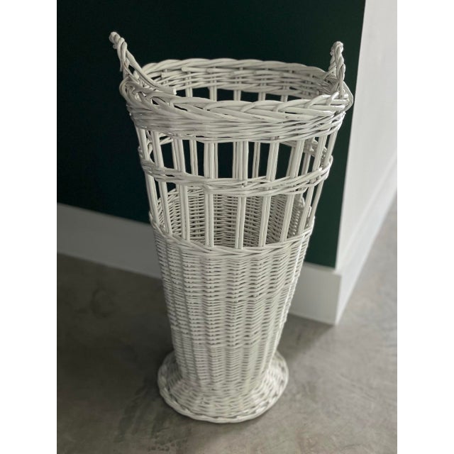1980s Vintage 1980s Tall Wicker Handled Basket/Umbrella Stand For Sale - Image 5 of 8