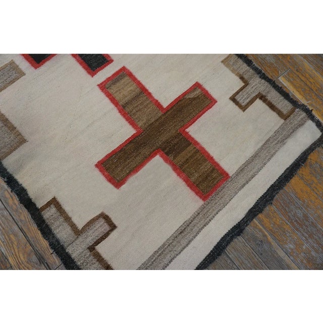 Beige Early 20th Century American Navajo Style Carpet ( 2'6" X 4'9" - 76 X 145 ) For Sale - Image 8 of 12