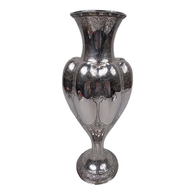 Tiffany Vase 11579 Antique Victorian Classical American Sterling Silver 1902/7 For Sale