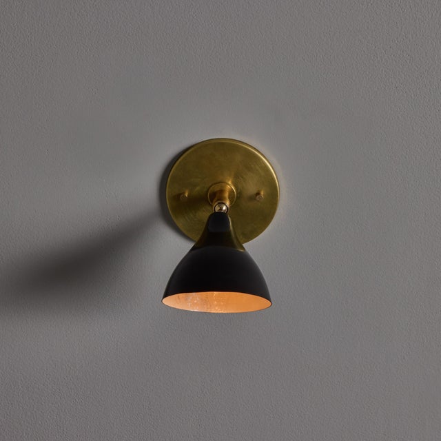 1960s Gino Sarfatti Model #26b Black and Brass Wall Lamp for Arteluce For Sale - Image 11 of 18