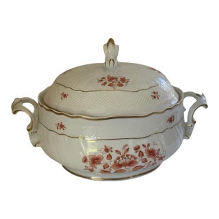 Vintage Hollóháza Hungary Porcelain Covered Soup Tureen - Hand Painted Rust Orange Floral & Gold Trim Pattern Sc / B For Sale