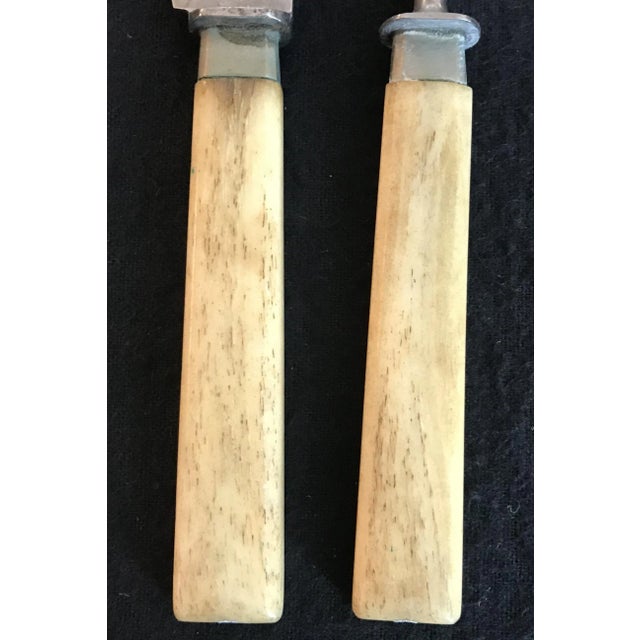 Metal Mid 20th Century Bone Fork and Knife Set From England- 2 Pieces For Sale - Image 7 of 9