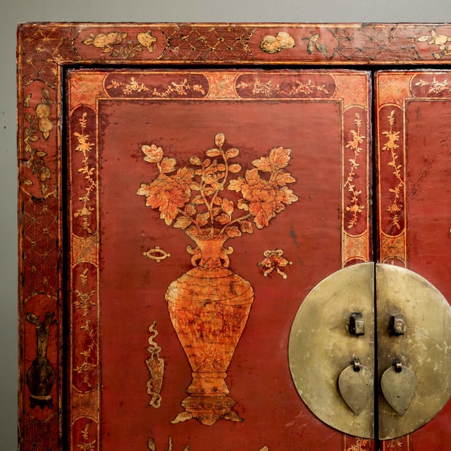 Mid 19th Century Painted Antique Chinese Two Door Lacquered Cabinet From the Early 19th Century. For Sale - Image 5 of 9