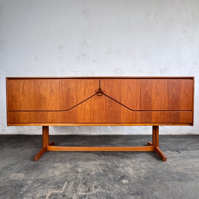 Teak Envelope Sideboard from McIntosh of Kirkcaldy, 1970s For Sale - Image 16 of 16
