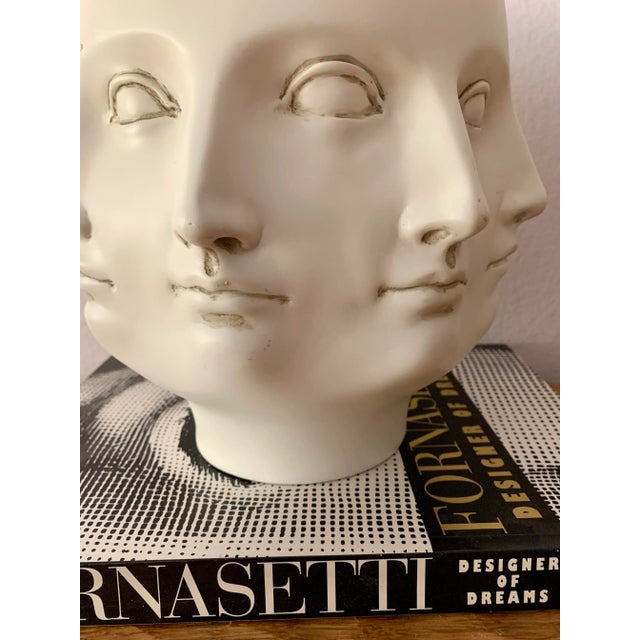 Fornasetti Abstract Fornasetti Style Sculpture TMS Perpetual Face Vase 2005 For Sale - Image 4 of 11