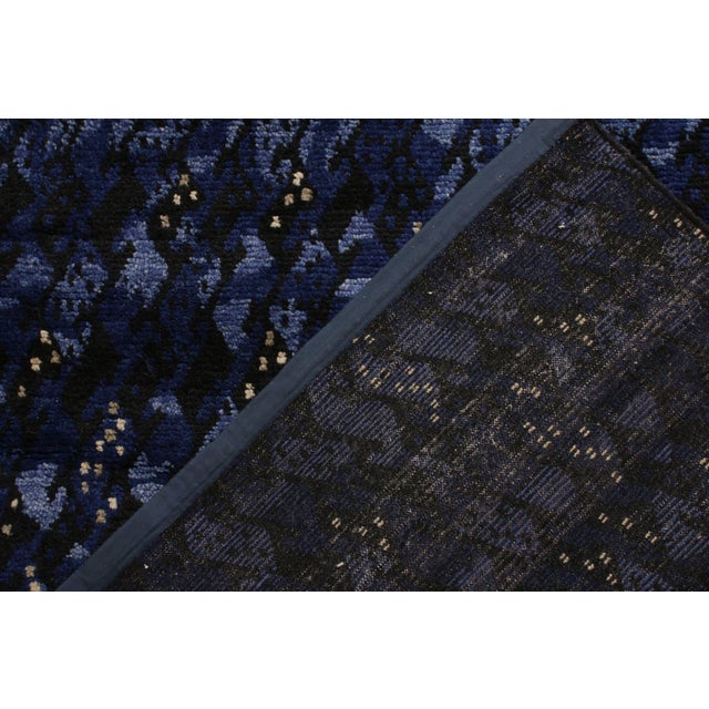 Rug & Kilim’s Scandinavian Style Rug in All Over Blue, Black Geometric Pattern For Sale - Image 9 of 9