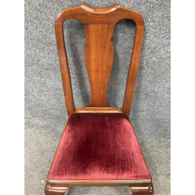 1970s Henkel Harris Solid Wild Black Cherry Queen Anne Dining Chairs - Rare Set of 8 For Sale - Image 9 of 13