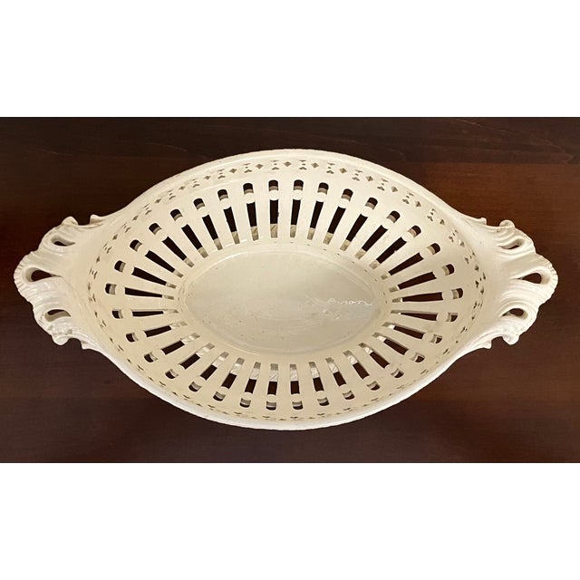 Antique 18th Century English George III Creamware Reticulated Basket For Sale - Image 9 of 14