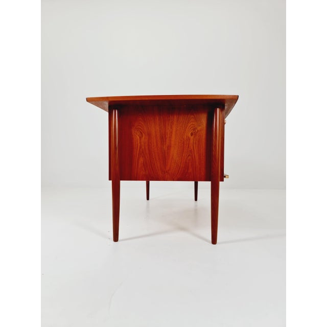 Vintage Danish Teak Desk from GV Møbler, 1960s For Sale - Image 14 of 18