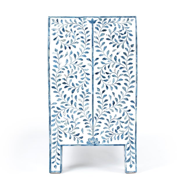 Trubadur & Bone Inlay 3 Drawer Chest, White & Blue For Sale In Chicago - Image 6 of 10