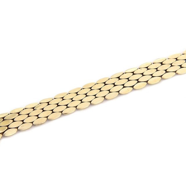 Mid 20th Century Five Row 14k Yellow Gold Link Flex Bracelet For Sale - Image 4 of 5