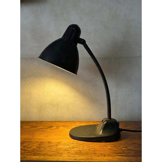 Siemens schuckertwerke l299 1930s bauhaus desk lamp. in an aged but perfect working condition, iconic shaped neck & shade...