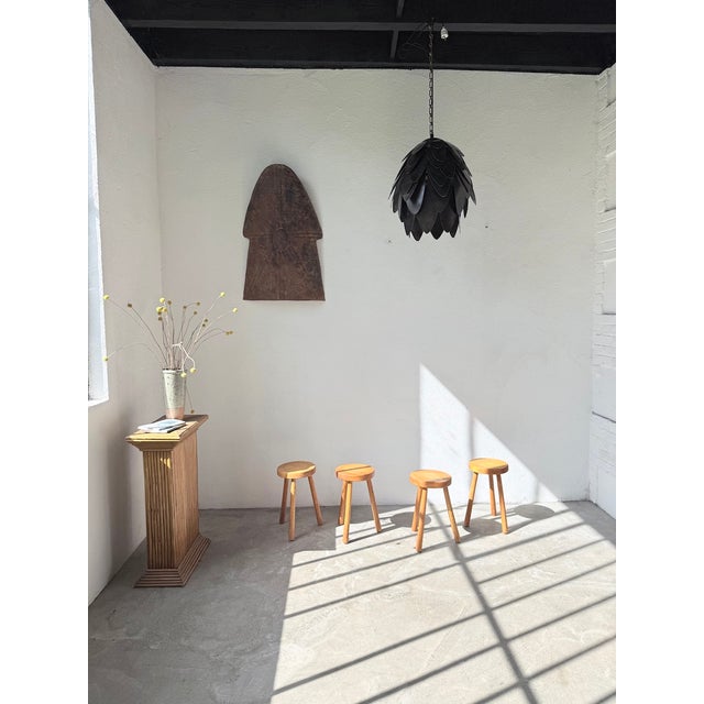 1950s Tripod Stools in Gilded Oak, 1950s, Set of 4 For Sale - Image 5 of 18