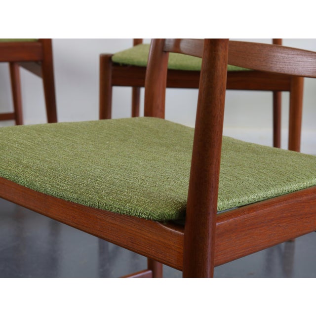 An exquisite ladderback design with the greatest attention of detail to it's swooping architectural lines drawing interest...