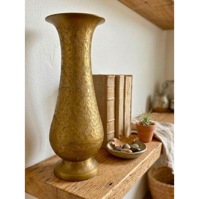 Bring timeless character and artisan craftsmanship into your space with this beautifully detailed vintage Anglo-Indian...