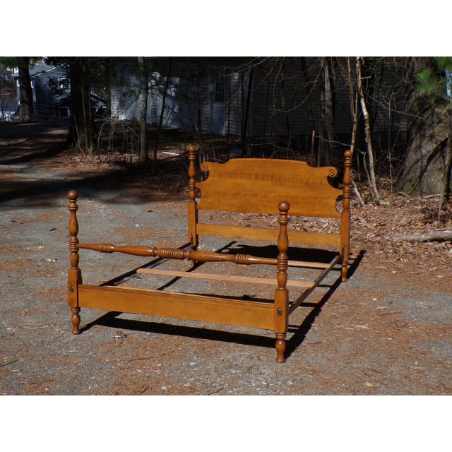 Vintage Ethan Allen Baumritter Solid Maple Full Double Cannonball Poster Bed For Sale - Image 13 of 17