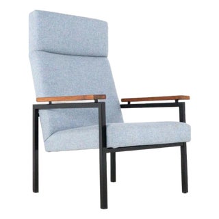 No. 30 (Men's Model) Armchair by Gijs van der Sluis For Sale