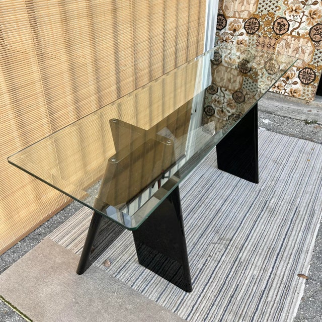 Mid-Century Modern Late 1970s Black Lacquer Postmodern Console / Sofa Table For Sale - Image 3 of 13