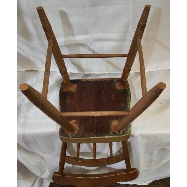 19th Century Country Painted Pine Plank Seat Chairs - Set of 4 For Sale - Image 11 of 12