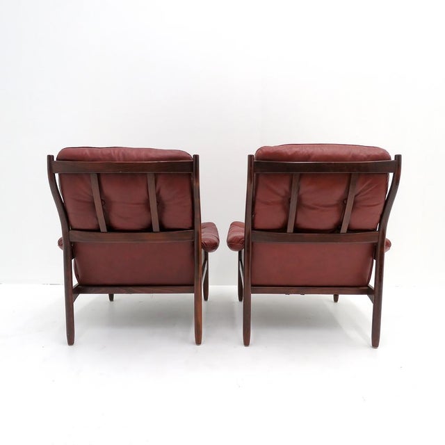 Burgundy Pair of Swedish Highback Armchairs “Hoffman” by Gunnar Kentemol for Göte Möbler, 1970 For Sale - Image 8 of 10