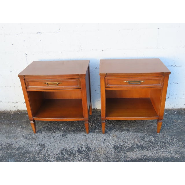 Mid Century Modern Side End Tables Nightstands a Pair 6306 For Sale - Image 13 of 18