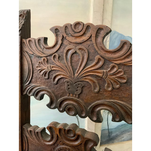 Antique Italian Renaissance 17th Century Walnut Side Chair For Sale In Providence - Image 6 of 11