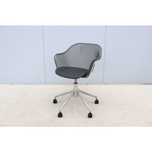 B&B Italia Italian Modern Antonio Citterio for B&b Italia Iuta Swivel Desk Task Chair, Gray Leather For Sale - Image 4 of 18