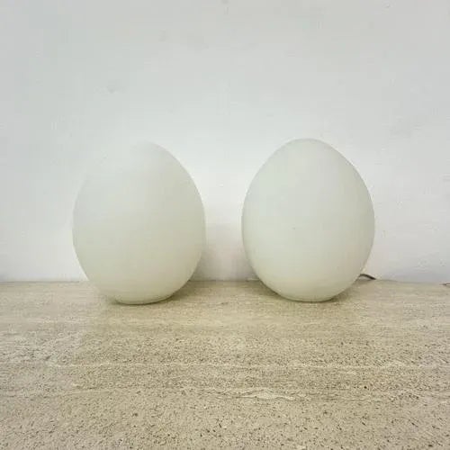White Vintage Egg Shaped Table Lamps in Opaline Glass, 1970s, Set of 2 For Sale - Image 8 of 12