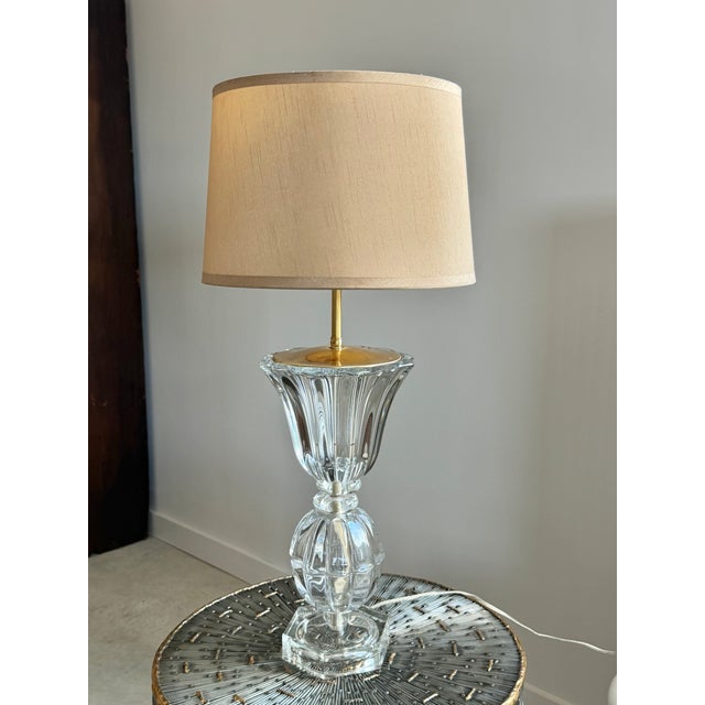Vintage French Regency Crystal Art Verrier (Art Glass) Table Lamp Att. Art Vannes For Sale - Image 6 of 16