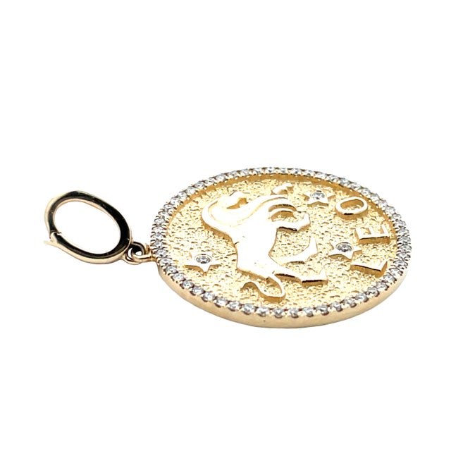 Modern 14k Yellow Gold Leo Zodiac Diamond Charm/Pendant For Sale - Image 3 of 4