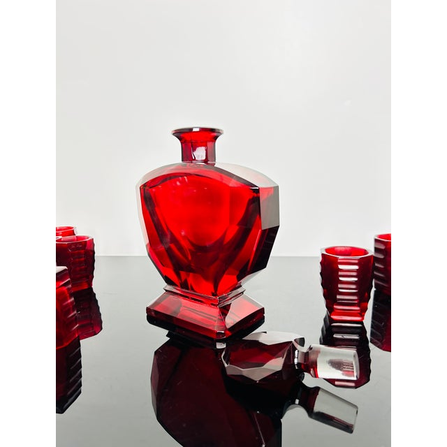 Art Deco Ruby Red Glass Decanter with Six Shot Glasses from Moser, Czechoslovakia, 1930, Set of 7 For Sale - Image 4 of 12