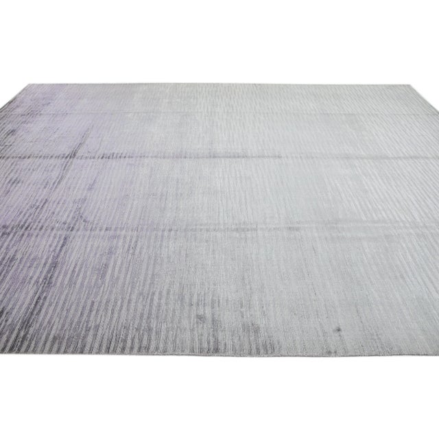 2010s 2010s Handmade Modern Wool & Silk Rug With Gray-Silver Abstract Motif For Sale - Image 5 of 7
