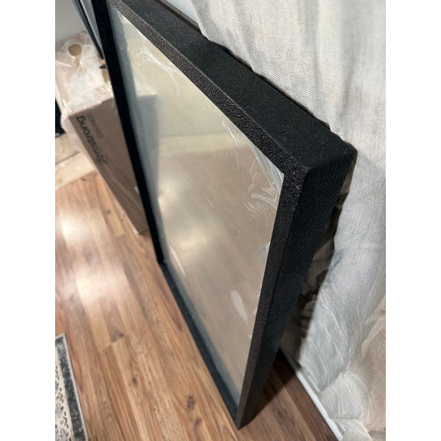Modern Valaria Mirror - Black For Sale - Image 3 of 9