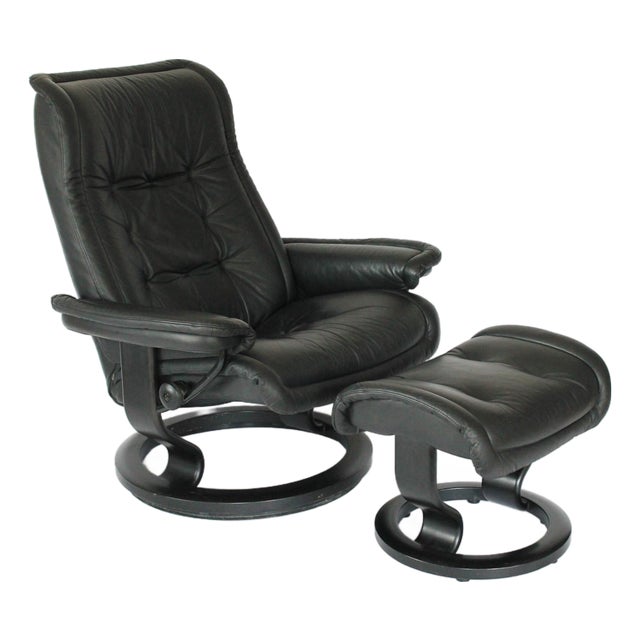 Ekornes Stressless Large Royal Paloma Black Leather Swivel Recliner and Ottoman For Sale