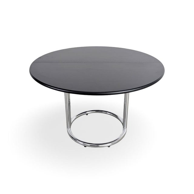We are offering a beautiful extendable designer dining table from the renowned German manufacturer Läsko for sale. This...