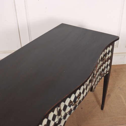 English Serpentine Kneehole Desk, 1890s For Sale - Image 11 of 13