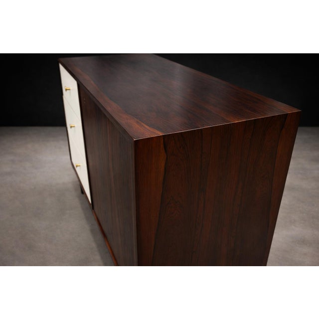 Sideboard in Rosewood & Formica, Geraldo de Barros for Unilabor, Brazil, 1950s — Lot 185 For Sale - Image 10 of 16