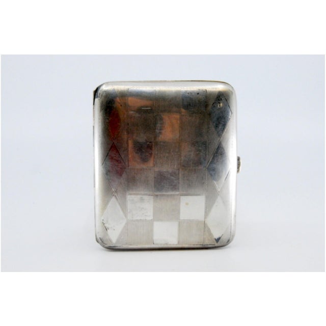 Silver Silver Cigarette Case with High Relief on the Lid and Gold Interior. For Sale - Image 8 of 9
