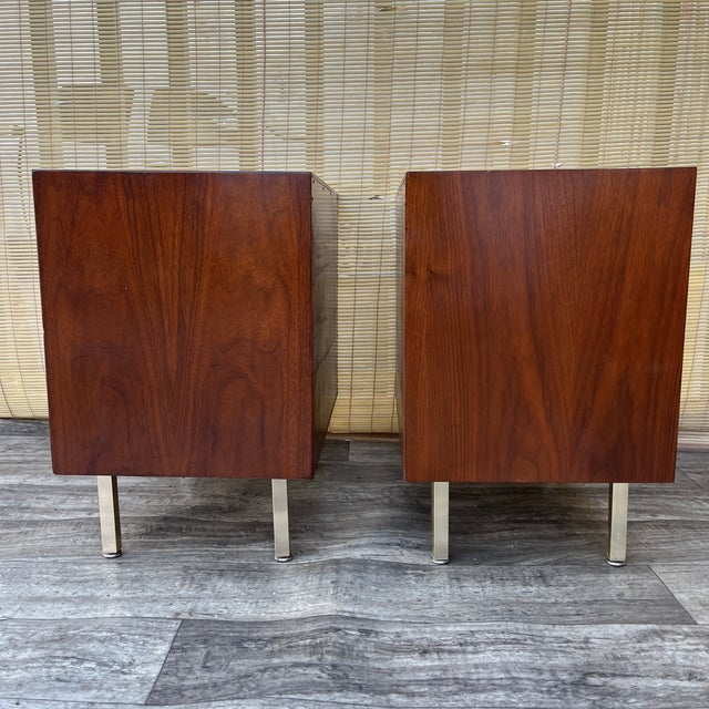 A Pair of Refinished Mid Century Modern Nightstands by John Stuart. Circa 1960s For Sale - Image 16 of 17