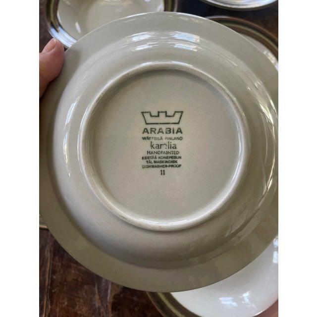 Art Deco 1970s Finnish Stoneware Bowls by Arabia in Karelia - Set of Seven (7) For Sale - Image 3 of 6