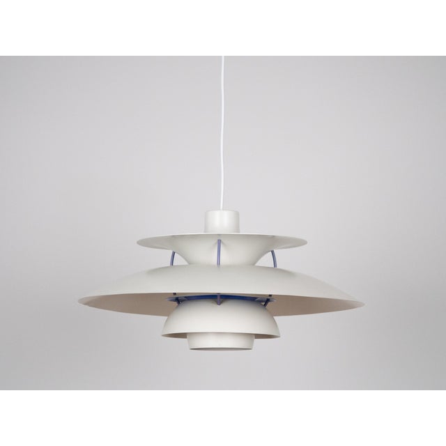 The ph 5 lamp is an icon of danish design that has gained immense popularity worldwide. Designed by the renowned designer...